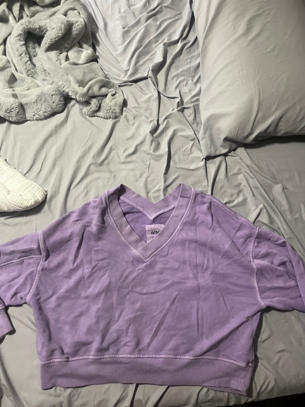 Aerie Lavender V-Neck Sweatshirt